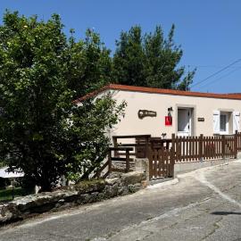 A de Lema, apartamento rural en As Cortiñas