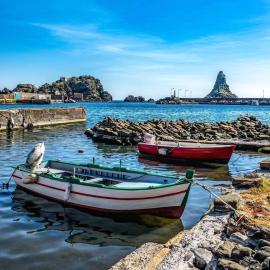 LaLuna Apartments - Sea Panorama - 20mins from CTA airport