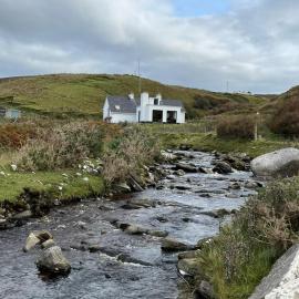 Glenurla Valley Cottage, hotel a Ballycastle