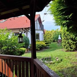 Biały Domek dla 8 osób oraz Domek Sternika dla 4 osób - jezioro, las, wiejski klimat, Hotel in Międzychód