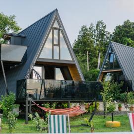 La'Familia Cottages, hotel v mestu Batumi