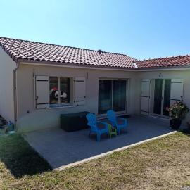 Maison avec jardin proche piscine 5km Lac et étangs