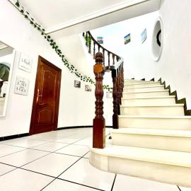 9 Rooms - Yellow House, hotel a Huelva