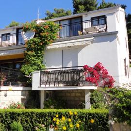 Guesthouse Apartment Božica, hotel in Bol