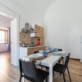 Giosue' Apartment Near Bari - Happy Rentals, hotel em Adelfia