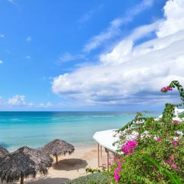 Beach House Condos, Negril, hotel en Negril