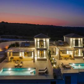 KALIMERA Luxurious Villas, hotel in Lixouri