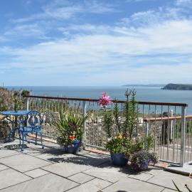 View At The Peak, hotel i Goodwick