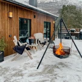 Modern Cabin With Midnight Sun In Skjomen, hotell i Narvik