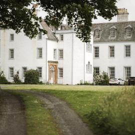 Islay House, hotell i Bridgend