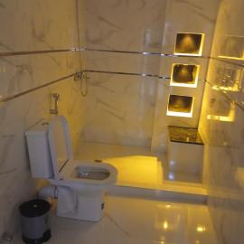 Appartement meublé centre ville 30 m hôpital Med V