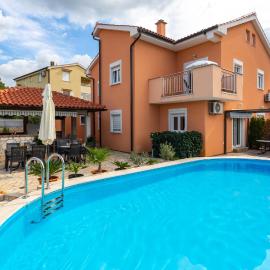 Stunning Apartment In Sveti Vid-Miholjice