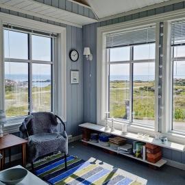 Simple Cabin With Sea Views On Utsira Island, ξενοδοχείο σε Utsira