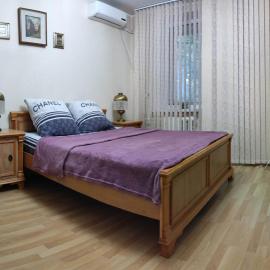 Трёхкомнатная квартира на Ленина, hotel in Bender