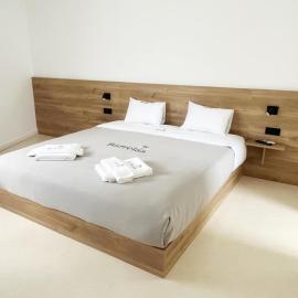 Guest House Barrelas โรงแรมในวิลานอวา ดิ ไปวา