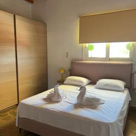 Sweet Home, Hotel in Amarinthos