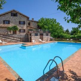 Cozy Apartment In Montemonaco