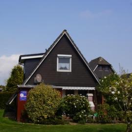 4 Personen Ferienhaus in zweiter Reihe zum Deich in Otterndorf