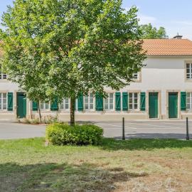 Gîte Lasauvage 83, hotel in Differdange