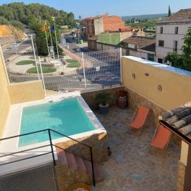 Casa EL CRUCE Navarrés, hotel in Navarrés