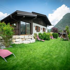 Ferienhaus Ötztal-Lodge, ξενοδοχείο σε Sautens