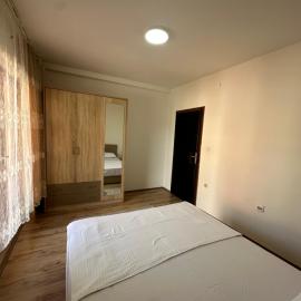 Lea Apartment, hotel in Struga