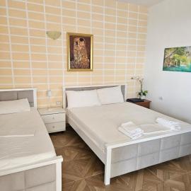 Friends guesthouse