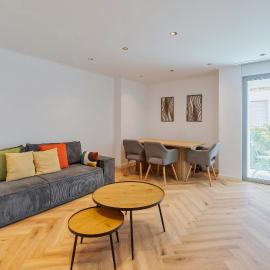 Avenue Centro Casa, By Home Match