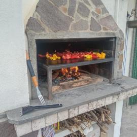 Yellow House B&B, hotel u gradu 'Ciampino'