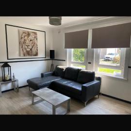 Edinburgh 2 bedroom ground floor apartment, Hotel in Edinburgh