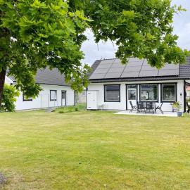 4 star holiday home in Gotlands Tofta, Hotel in Tofta