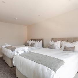 Spacious 2Bed Central Liverpool Nightlife & Events, sleeps up to 10