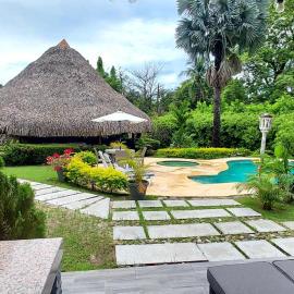 Private House in Playa Coronado, hotel in Nueva Gorgona