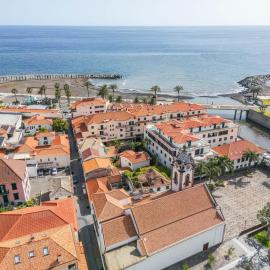 Pestanas Nest by Homie, hotel in Ribeira Brava