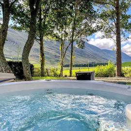 Brandy Cottage - Ukc6855, hotell sihtkohas Millton of Clova