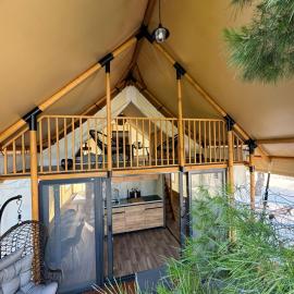 Luna Glamping de Luxe، فندق في دراغ
