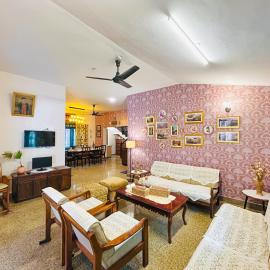 Cine Castle 4BHK Luxury Spacez Villa with Private Theatre & Garden