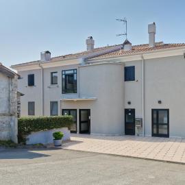 Apartments El Faro by Rent Istria, hotel in Savudrija