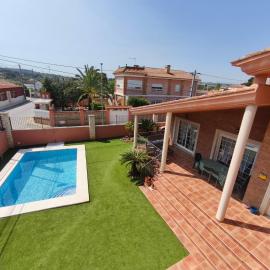 Villa Pepita, Hotel in Torrent