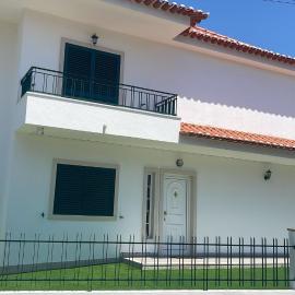 Lisbon Coastal Retreat