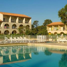 Beau t2 rdc résidence privé avec piscine et accès plage