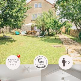 "La maison de famille" emplacement idéal, convivial, hotel in Cahors