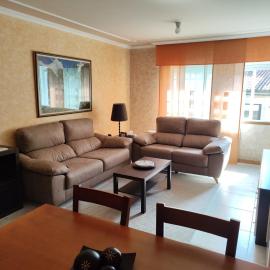 Piso Pauser, hotel em Puentecesures
