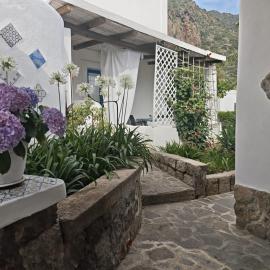 Hotel Rodà, hotell i Panarea