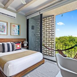 Hola Donceles Suites, hotel u gradu Kankun