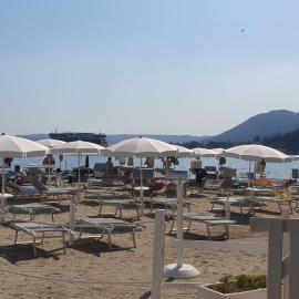 Appartamento Lido 'with parking space included', hotel di Toscolano Maderno