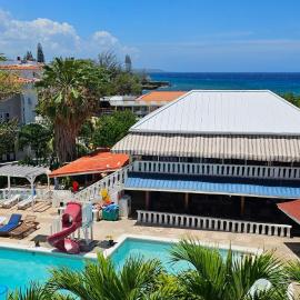 Paradise View- Oceanfront Oasis
