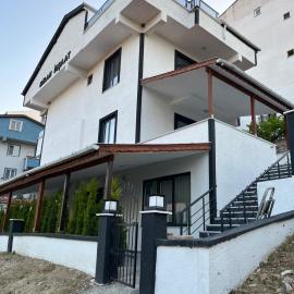 Ege Naz Villa, hotel v destinaci Avsa Adasi