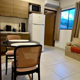 Flat 01 Quarto e sala novo na rua dos Girassóis em Bonito-PE, отель в городе Бониту