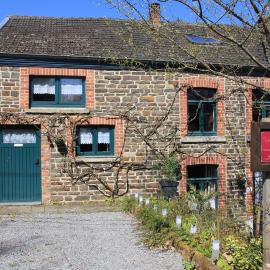 Gîte les beaux-arts, hotel u gradu Ronzon